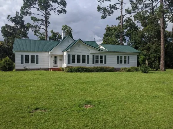 602 E 5th St, Donalsonville, GA 39845
