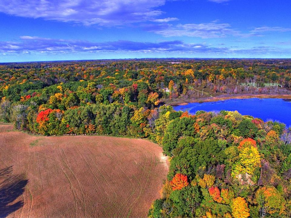2nd image of E Clear Lake Rd