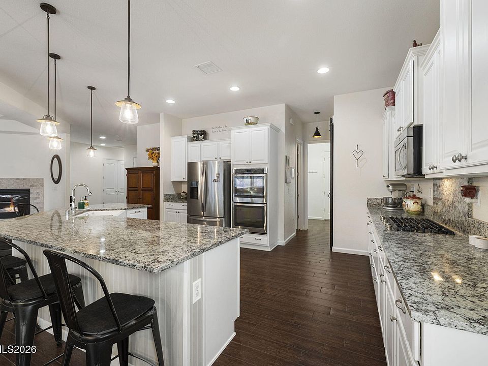 1st image of 1641 Crescent Pointe Ct