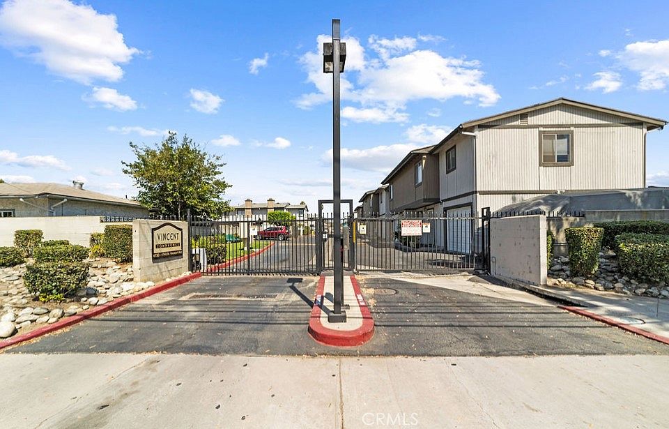 1st image of 4734 N Vincent Ave APT B
