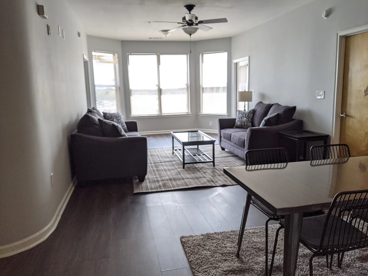 2 bed, 1031 sqft, $2,199 — Photo 1