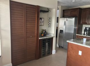 10262 SW 9th Ln, Hollywood, FL 33025