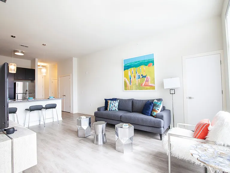 Greenbelt Apartments — Photo 15