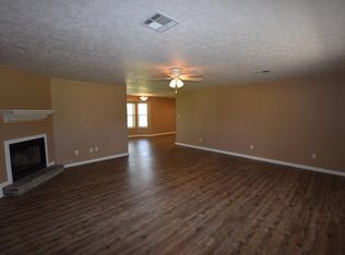 402 Marcus Dr, Lake Charles, LA 70611