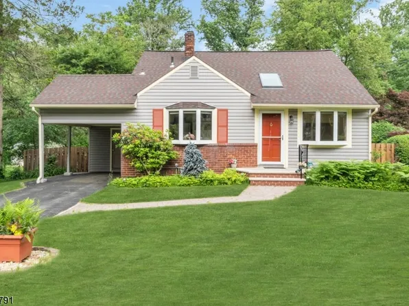 5 Hemlock Pl, Randolph Twp., NJ 07869