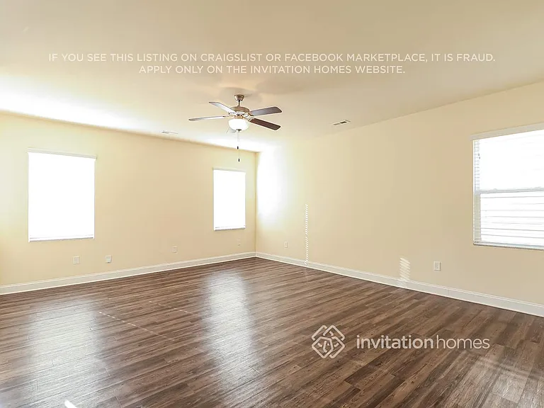 9849 Maywine Cir — Photo 10