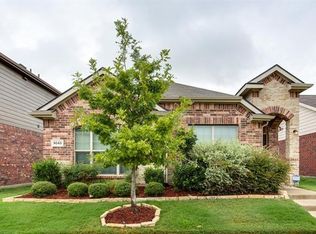 9045 Sundance Trl, Aubrey, TX 76227