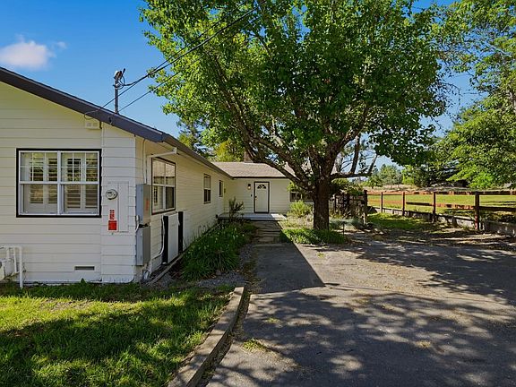 4th image of 8174 Whited Road