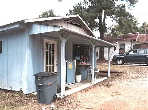 1st image of 1851 Highway 121
