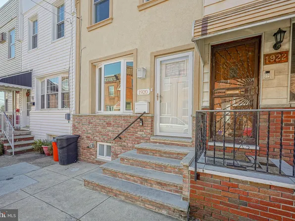 1920 Fitzgerald St, Philadelphia, PA 19145