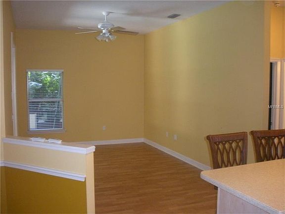 4th image of 89 Winding Oaks Ln