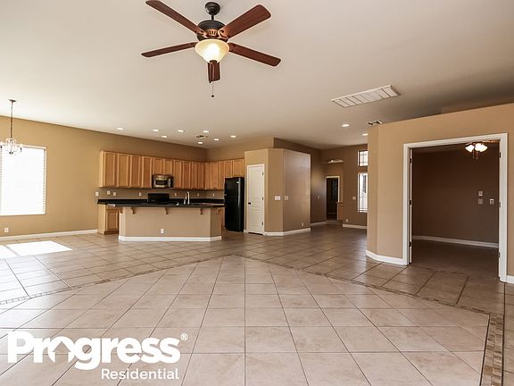 5th image of 7984 W Tonopah Dr