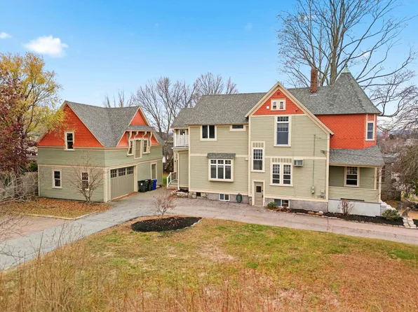 631 Lake Avenue, Manchester, NH 03103