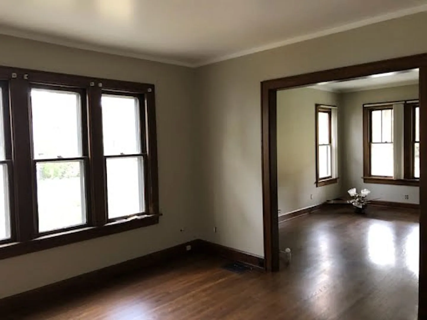 Beautiful 4 bedroom, 1 bath in Bexley. $500 off second months rent! — Photo 2