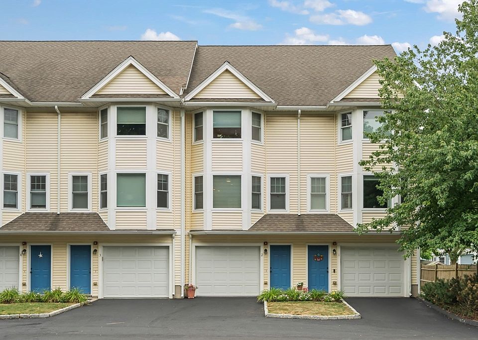 1st image of 14 1/2 Roundy St Unit 2