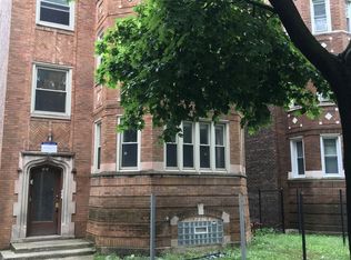 7821 S Phillips Ave #1, Chicago, IL 60649