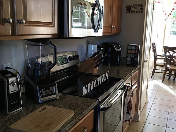 5th image of 7305 Majestic Hill Dr