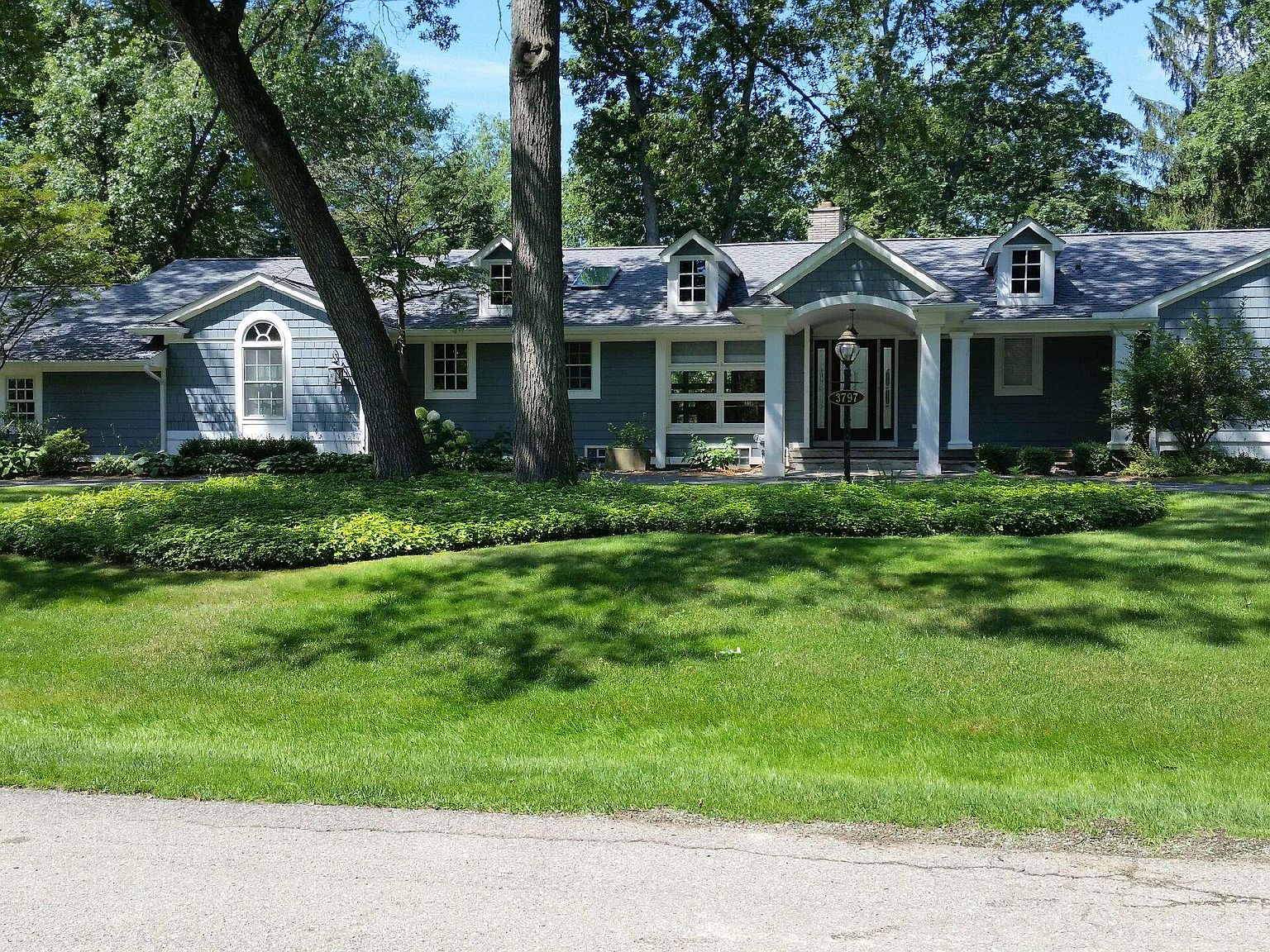 3797 Darlington Rd S, Bloomfield Hills, MI 48301 Zillow