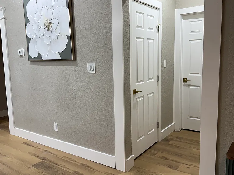 704 Exchange Ave — Photo 10