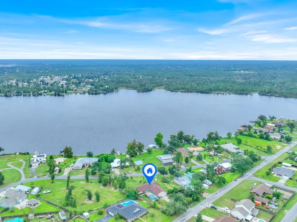 4915 High Point Dr, Panama City, FL 32404