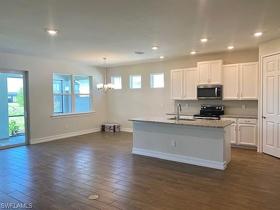 3rd image of 16538 Crescent Beach Way