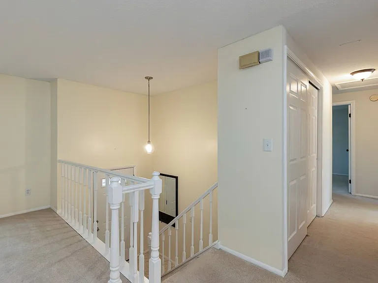 110 Smokehouse Ln — Photo 14