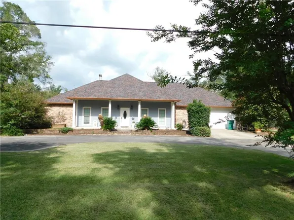 28302 Shadow Lake Dr, Holden, LA 70744