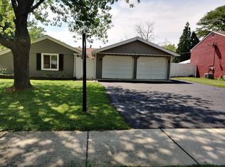 129 Kingston Rd, Bolingbrook, IL 60440