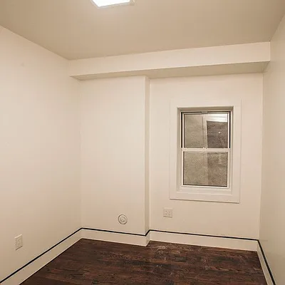 Rented by Spot It Realty LLC | media 30