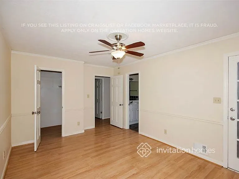 458 Glendale Ct — Photo 15