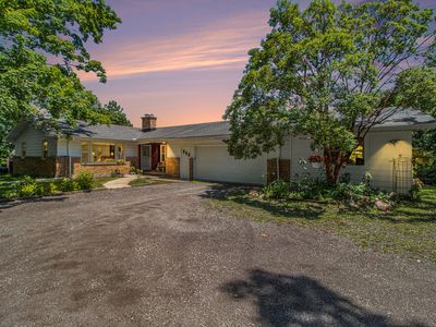 1480 Shevchenko Dr, Ann Arbor, MI, 48103