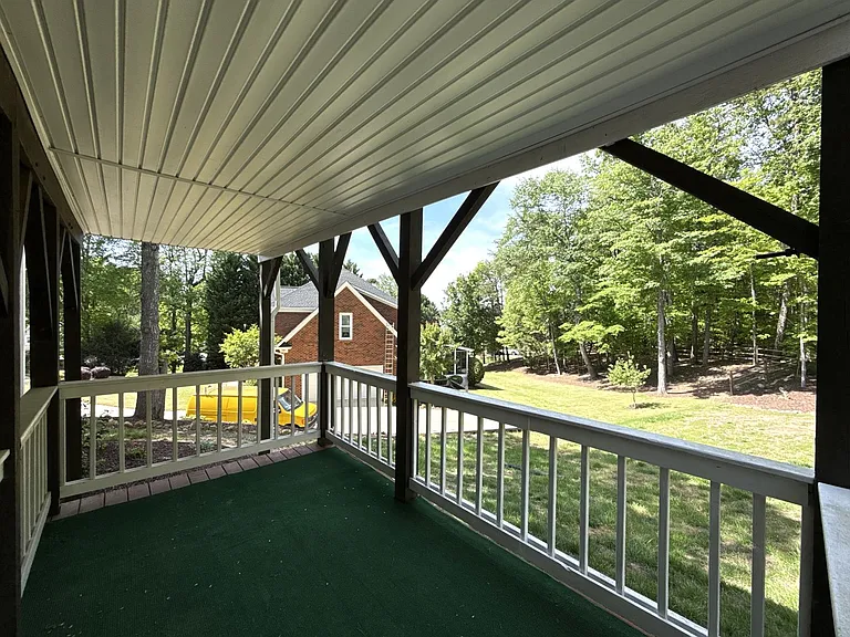 15816 Feeny Ct — Photo 31