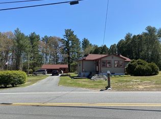 256 Peckham Rd, Acushnet, MA 02743