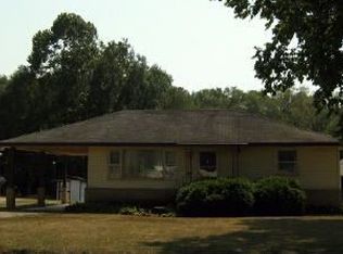 820 South St, Danville, IL 61832