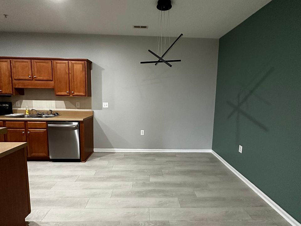 Landfall Condominiums 635 Marshtree Ln Fayetteville NC Zillow