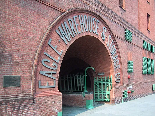 Sold by Compass | media 25