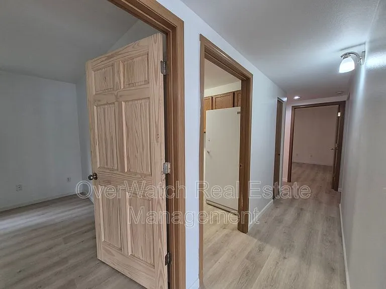 7021 Howard Ave — Photo 5