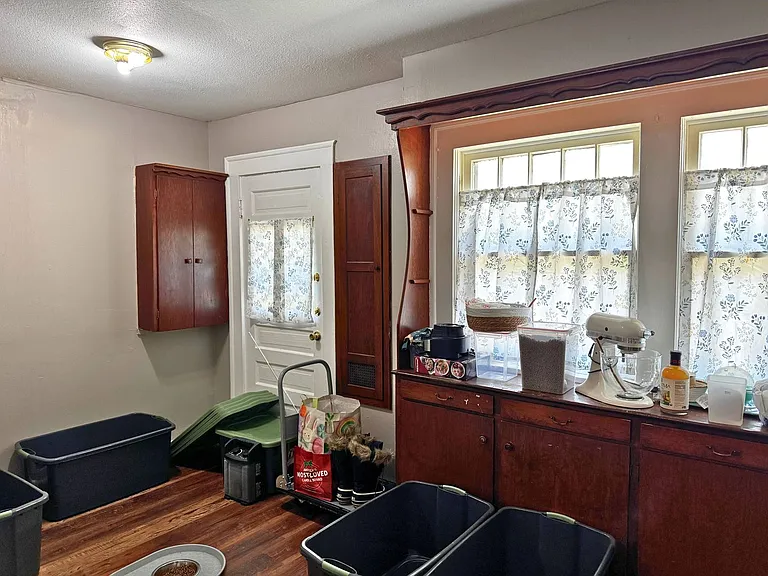 1710 Monroe St — Photo 19