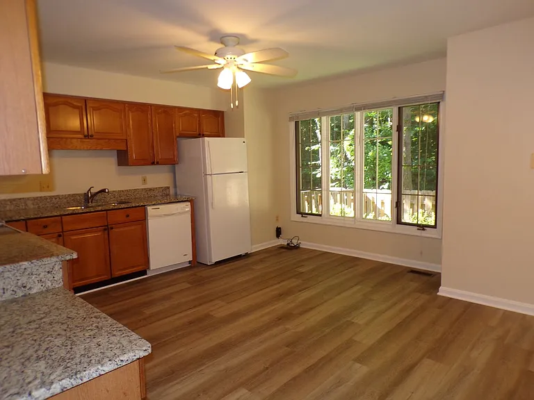 8305 Ridge Crossing Ln — Photo 5