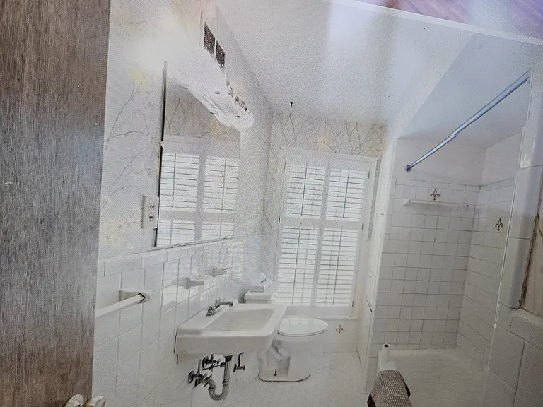 5483 Crescent Ln — Photo 8