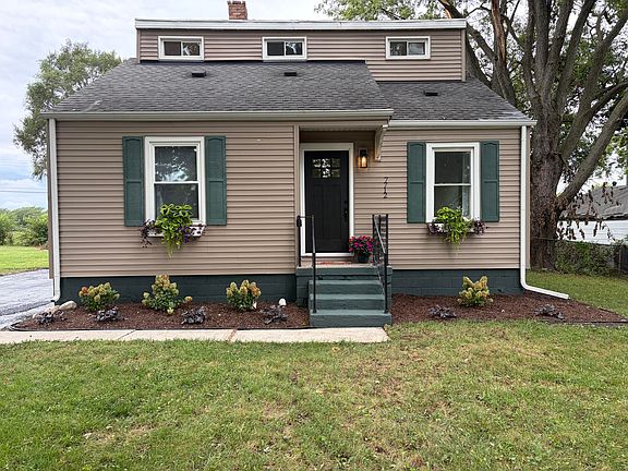 2nd image of 7712 Marshall St