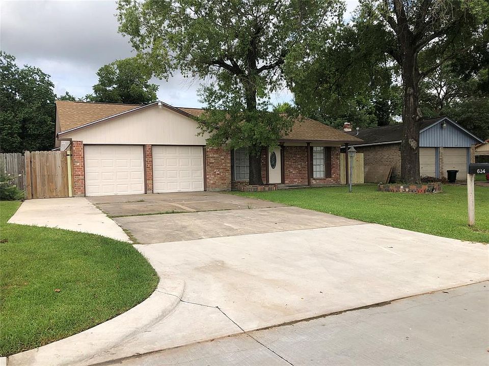 1st image of 634 Rockbrook Dr