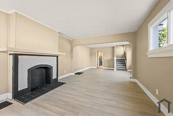 1117 Superior Ave — Photo 4