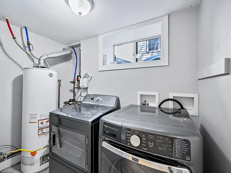4524 Decatur St — Photo 24