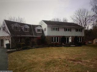 257 Whispering Pines Ln, Birdsboro, PA