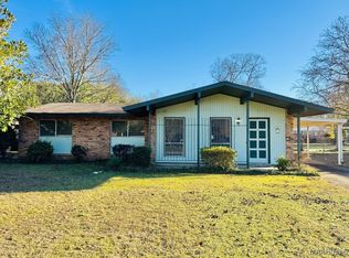 6204 Lycoming Rd, Montgomery, AL 36117