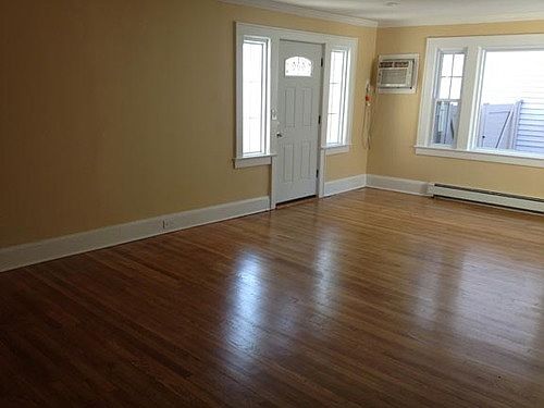 2nd image of 2478 Parkview Pl