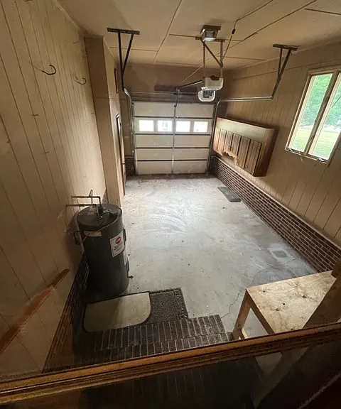 137 Hillcrest St — Photo 14