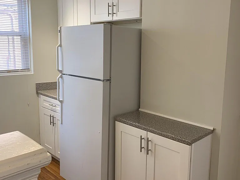 402A Highland Ave #25 — Photo 3