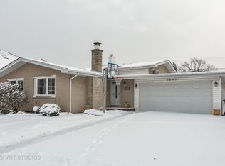 7847 Arcadia St, Morton Grove, IL 60053